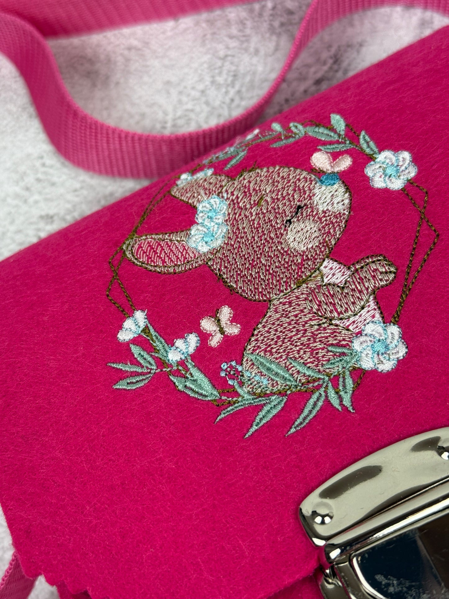 Handgefertigte Kinderhandtasche „Hase"