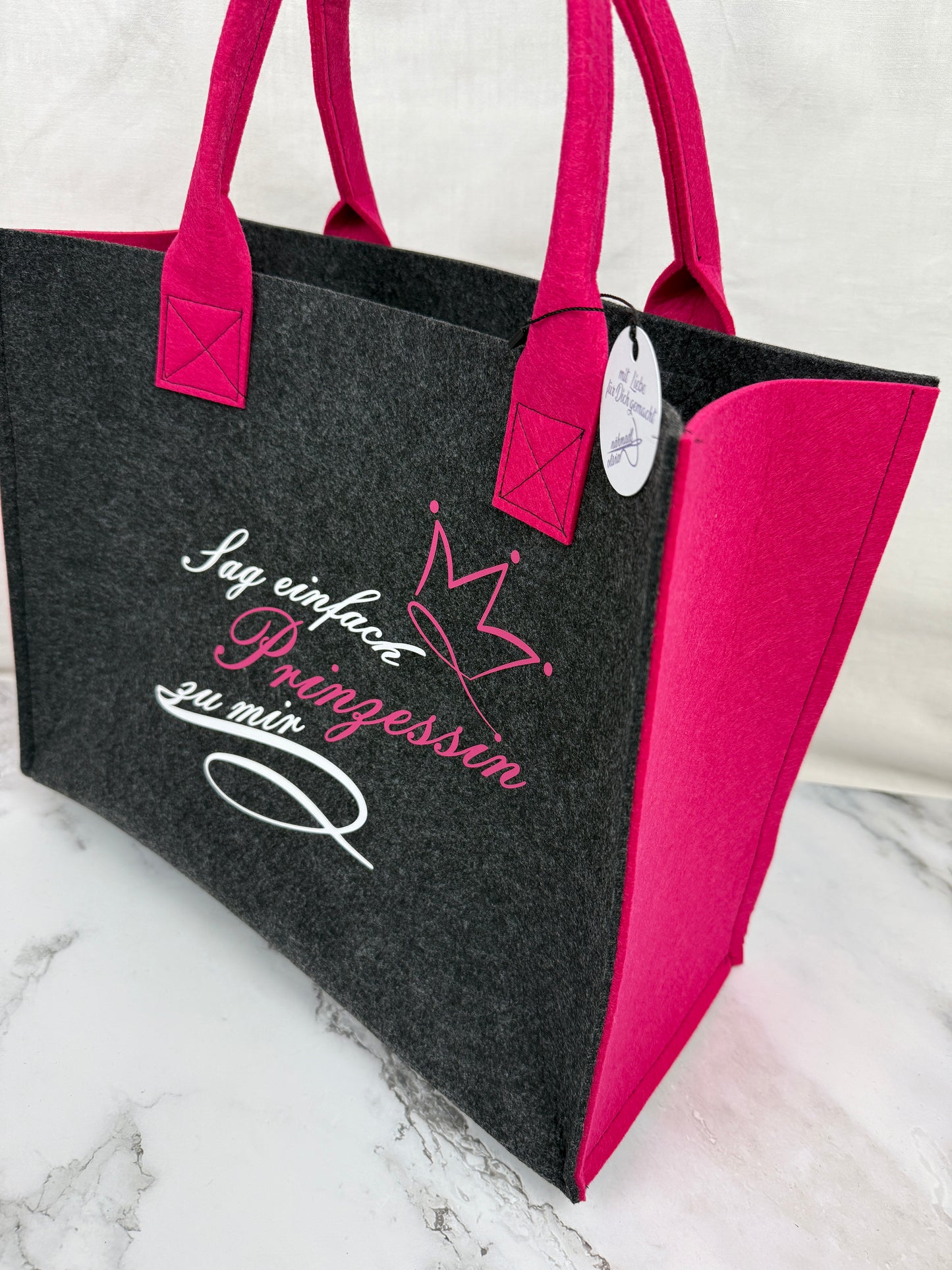 Handgefertigte Filztasche "Sag einfach Prinzessin zu mir"