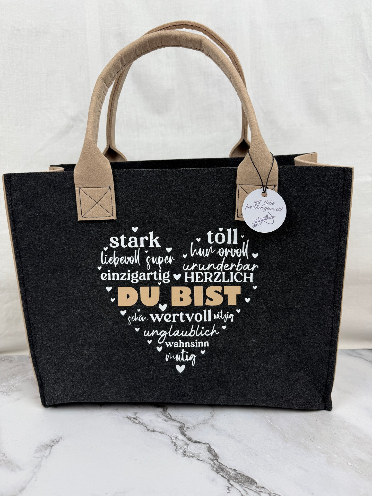 Handgefertigte Filztasche "Du Bist"