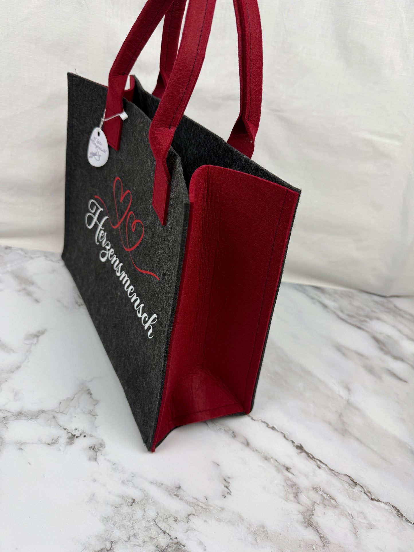 Handgefertigte Filztasche "Herzensmensch"