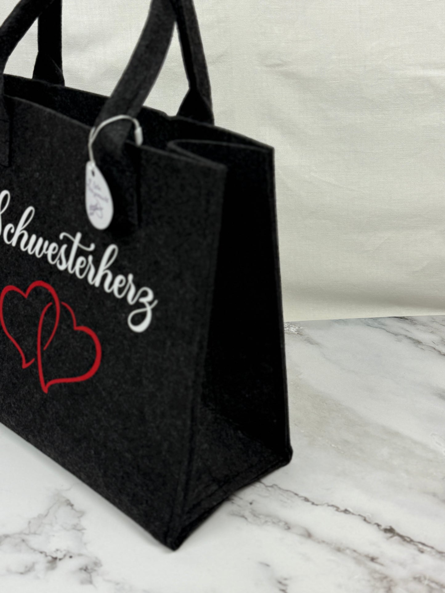 Handgefertigte Filztasche "Schwesterherz"