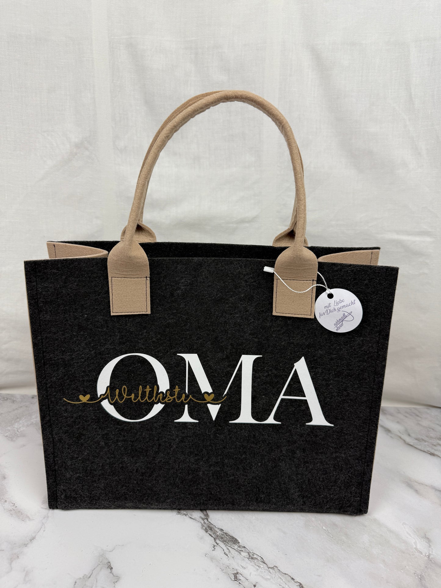 Handgefertigte Filztasche "Weltbeste Oma"