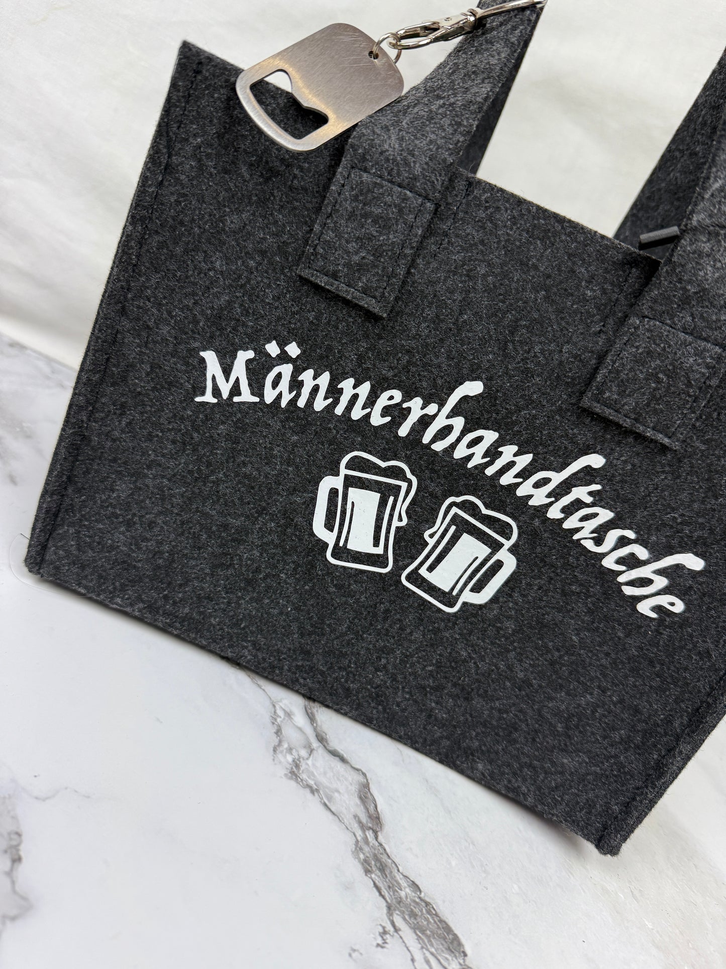 handgefertigte Männerhandtasche Bierträger