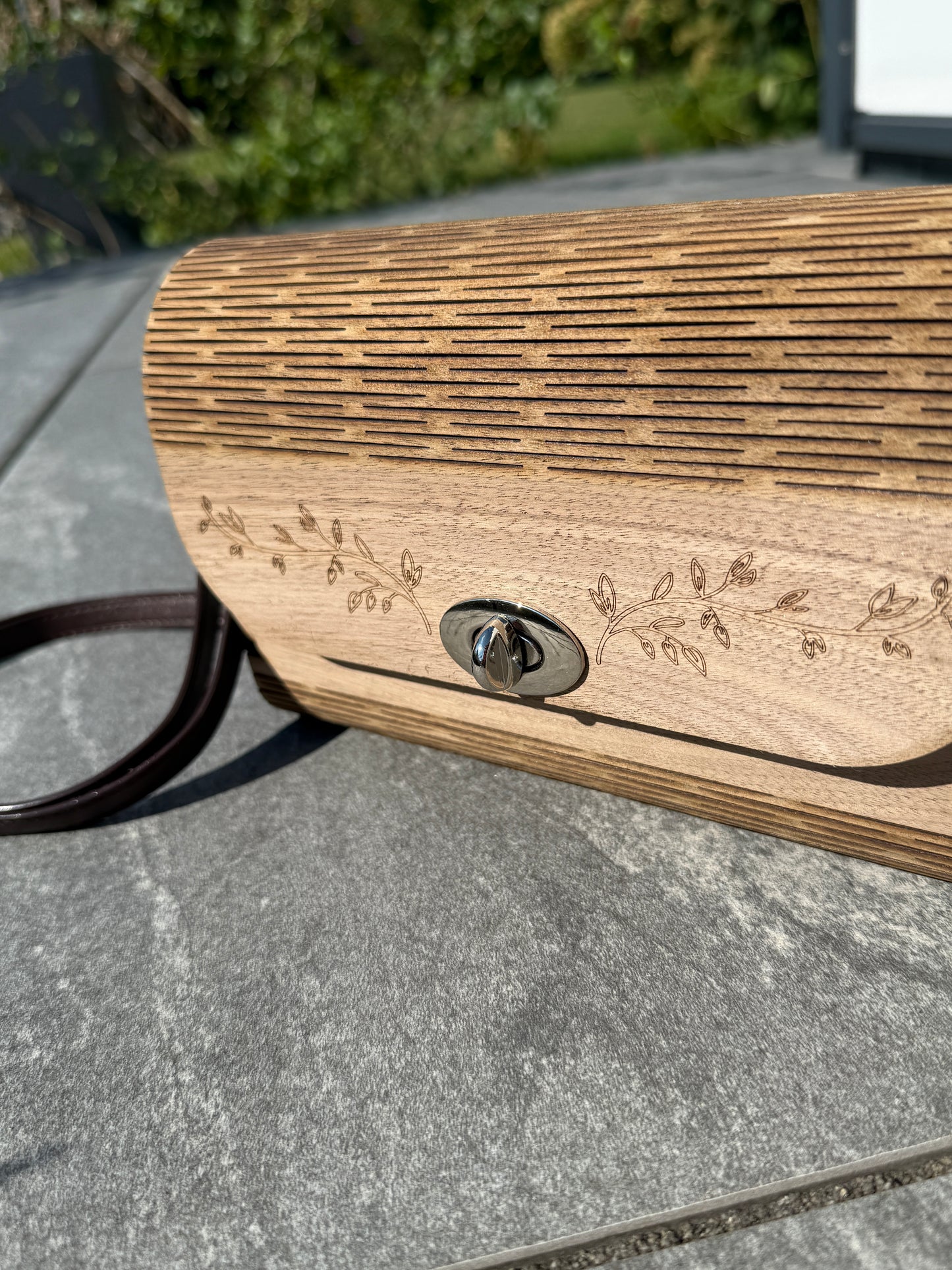 Einzigartige Holztasche – Natürlich, Stilvoll & Handgemacht