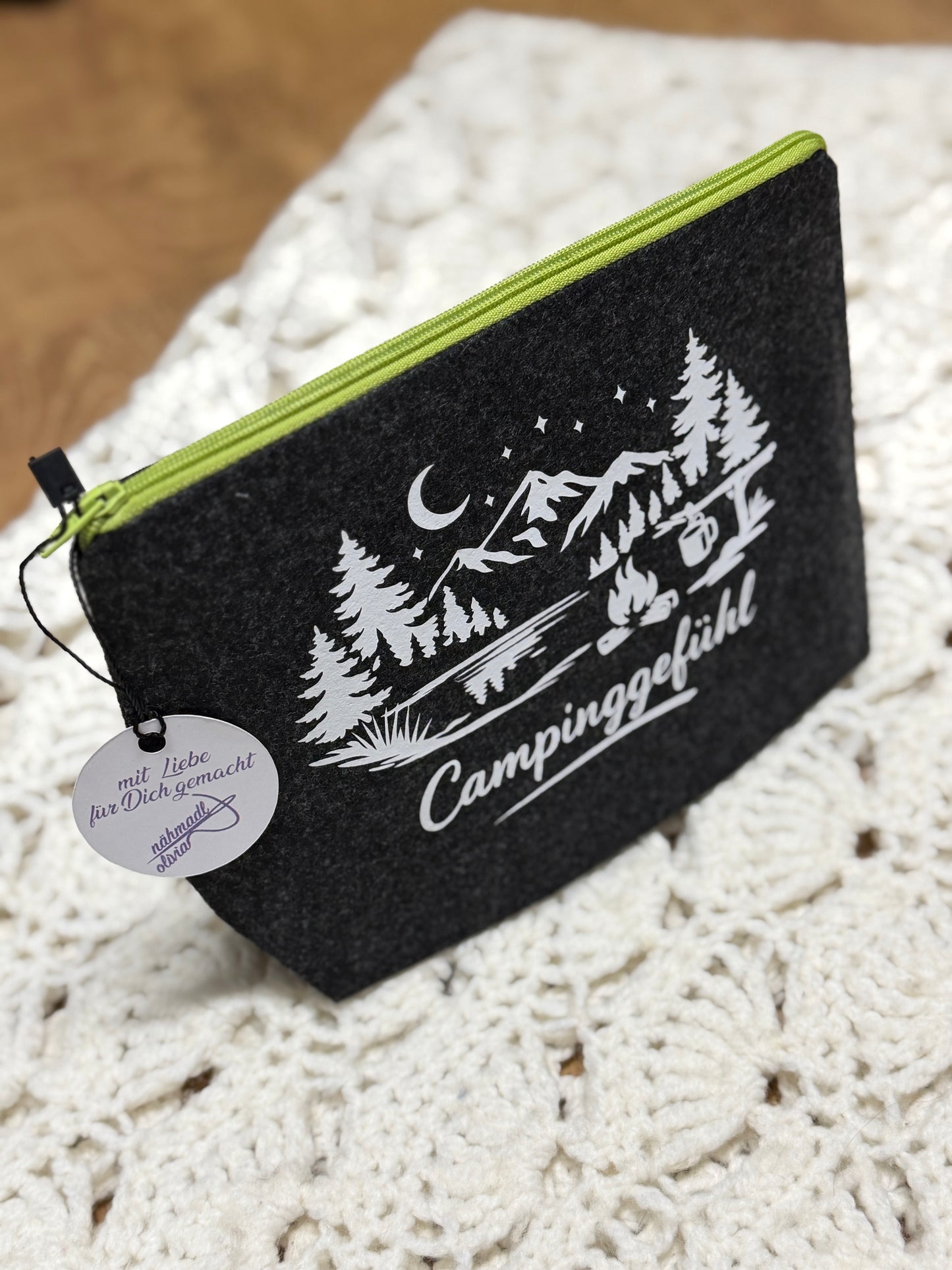Handgemachte Filz Kosmetiktasche für Camper Geschenkidee