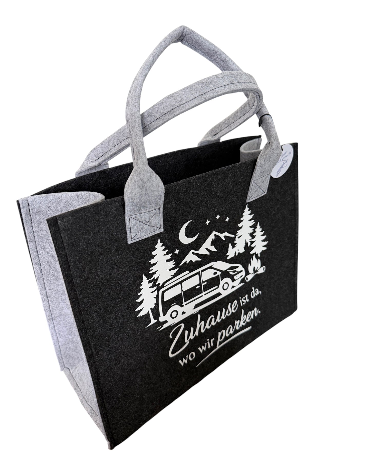 Handgefertigte Filztasche „Zuhause ist da, wo wir parken“ – Campervan Edition