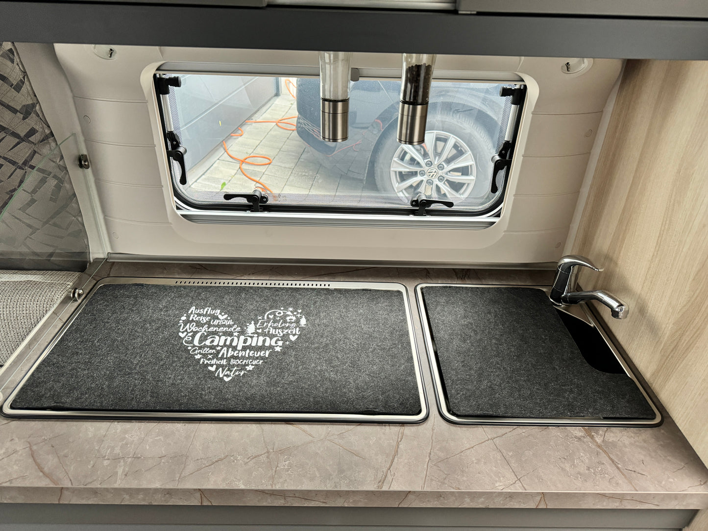 Passgenaue Filzabdeckung für Herd & Spüle – Individuell für Wohnwagen, Wohnmobil und Camper